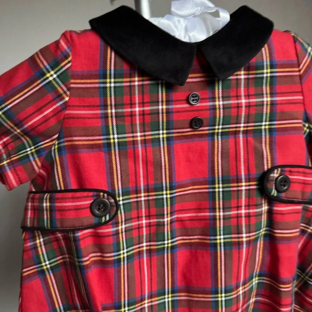 NWT Edgehill Collection Baby Short Sleeve Velvet Collar Plaid Holiday Romper 9M